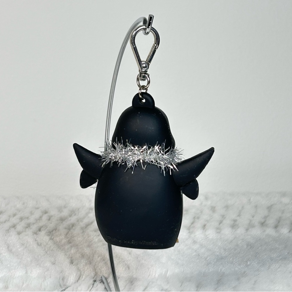 BBW Penguin Pocketbac Hand Sanitizer Holder Tinsel Christmas Lights NWOT - Picture 5 of 11